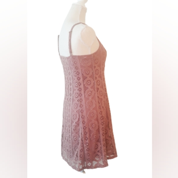 Aeropostale Lace Button-Front Fit & Flare Dress - Size Medium Pink - Picture 3 of 13